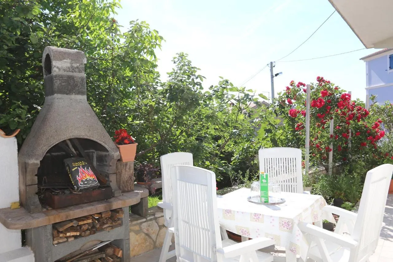 Apartment In Silo - Insel Krk 45795 Croatia