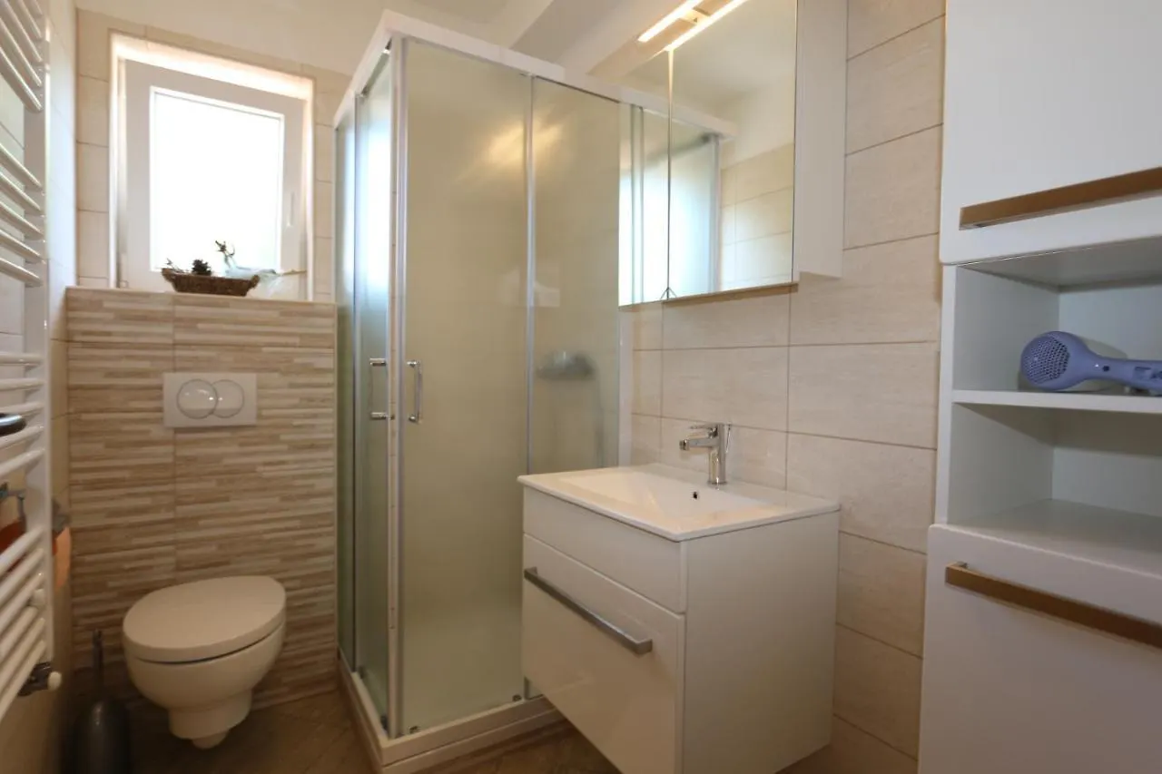 Apartment In Silo - Insel Krk 45795 Croatia